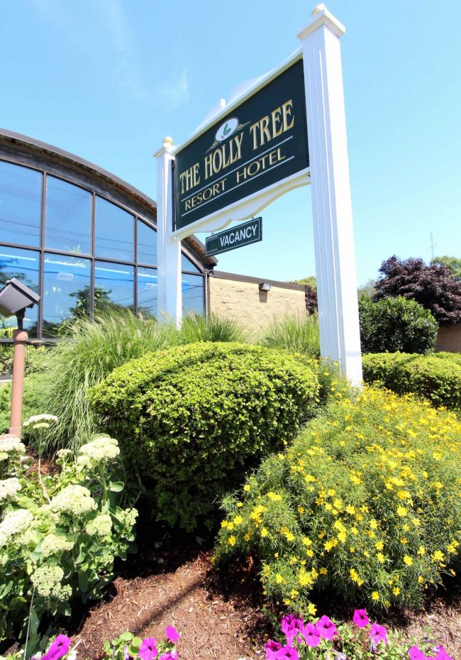 Photo of Exterior Hotel Signed